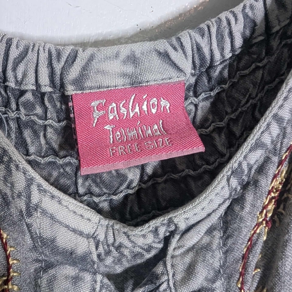 Elegant Green and Brown Maxi Dress - Picture 3 of 4